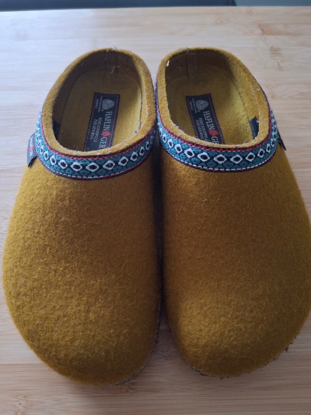 HAFLINGER Women's Gz Classic, Mustard, 39 Medium Wool Clogs Fits 8.5 9